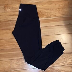 Lululemon Cropped Black Leggings